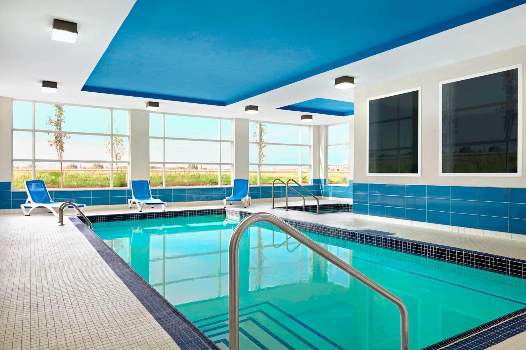 Four Points By Sheraton Edmonton International Airport Nisku Ngoại thất bức ảnh