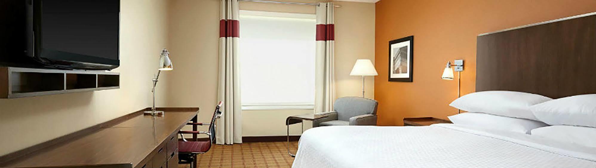 Four Points By Sheraton Edmonton International Airport Nisku Ngoại thất bức ảnh